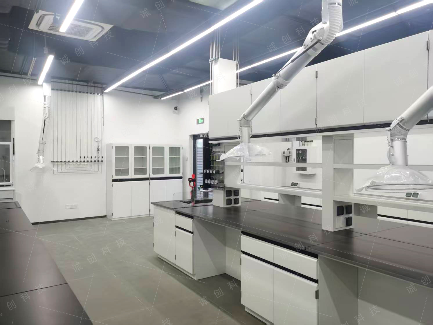 實(shí)驗(yàn)室內(nèi)氣路情況3