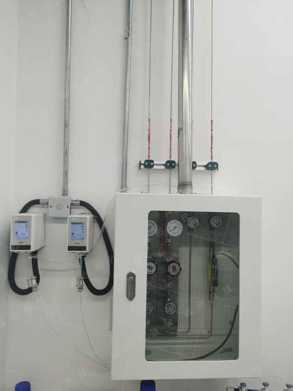 實(shí)驗(yàn)室二級(jí)減壓面板和泵吸式探頭